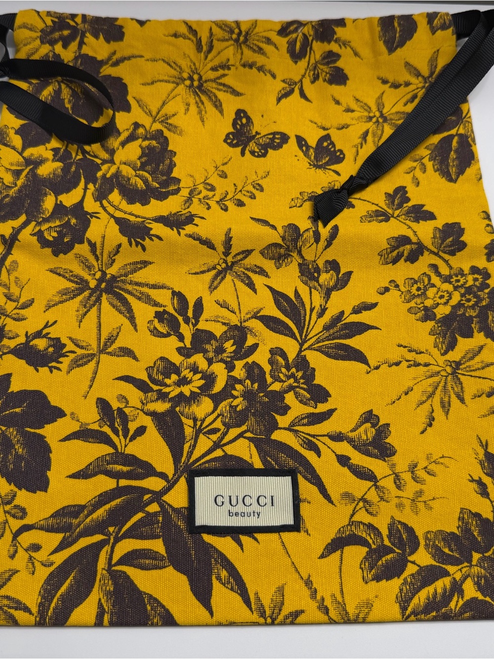 Gucci Beauty Floral Drawstring Pouch - Mustard Yellow & Black